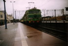 powiększ