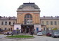 powiększ